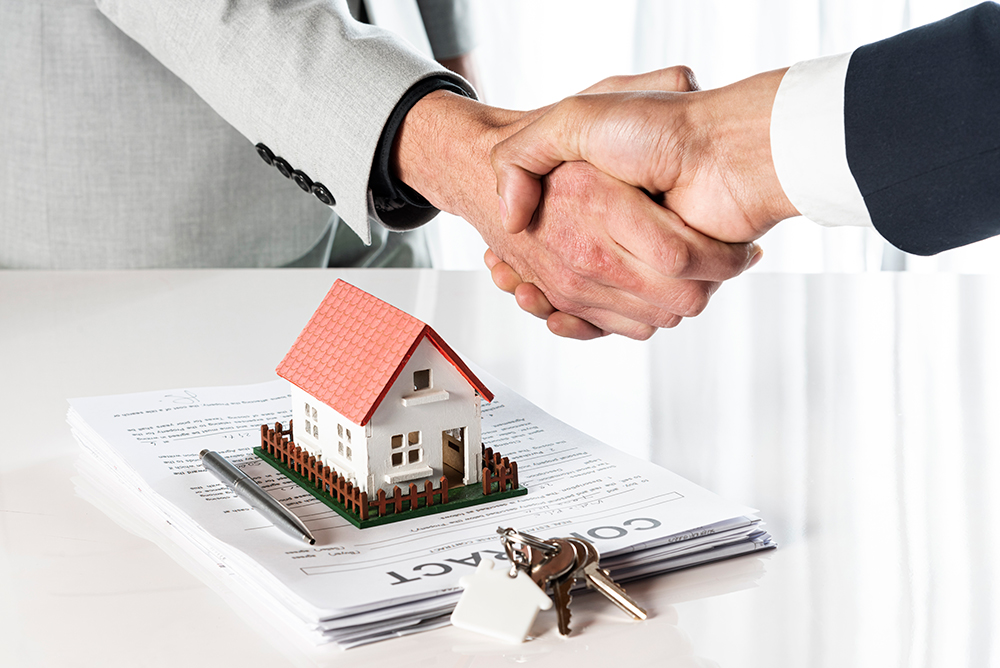 simplifying-the-switch-transitioning-to-cardwells-estate-agents-bolton-or-bury