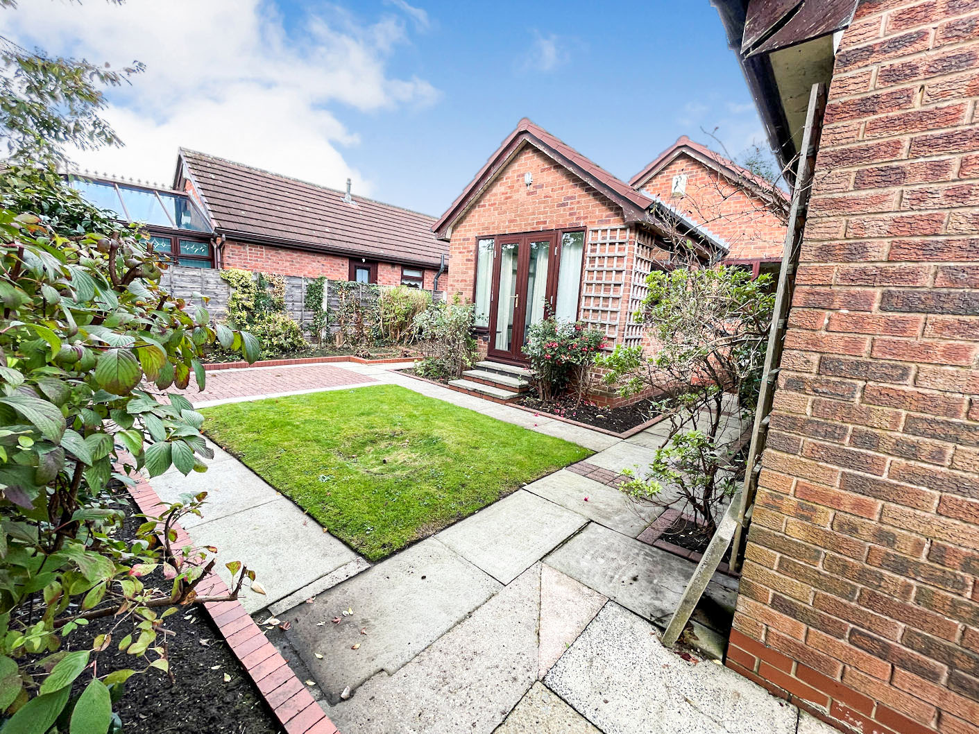 Bridgemere Close, Radcliffe Cardwells Estate Agents