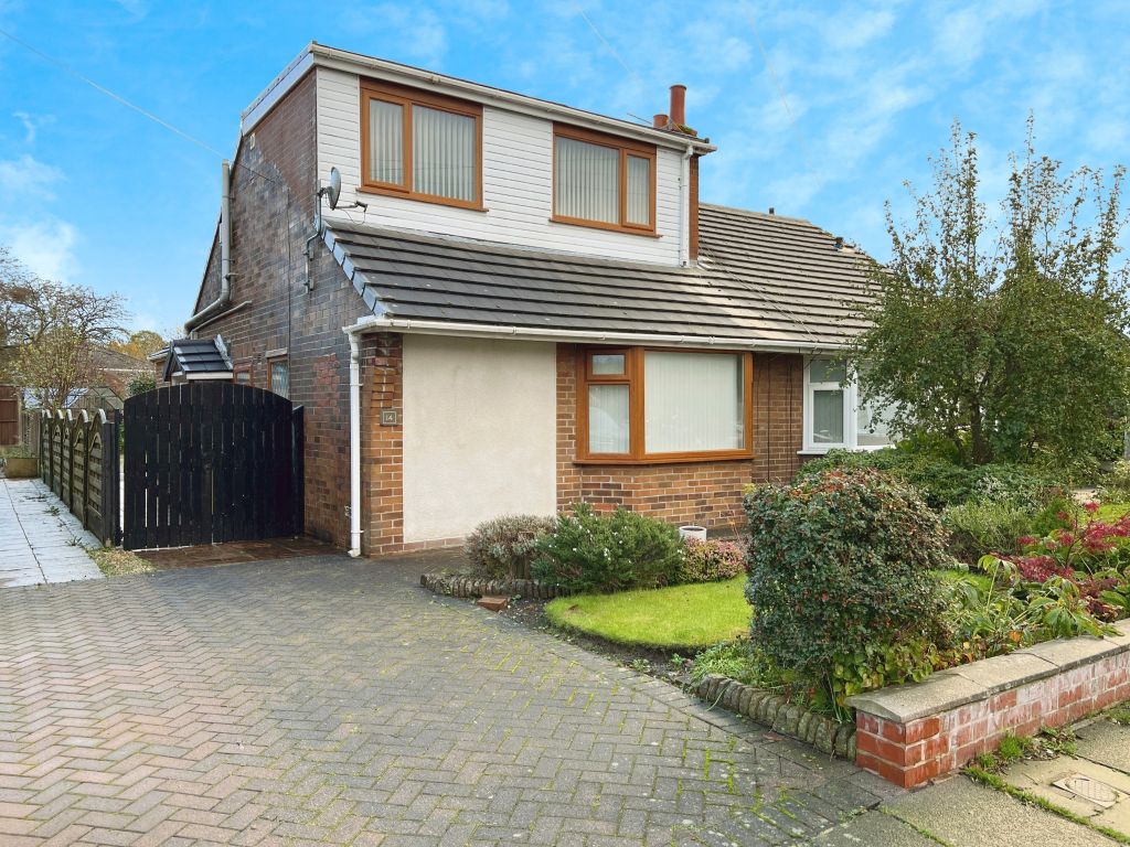 Lovat Road, Breightmet