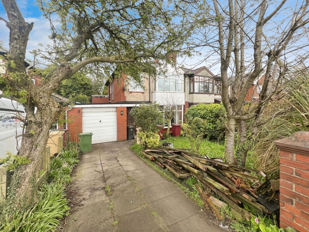 Salford Road, Over Hulton