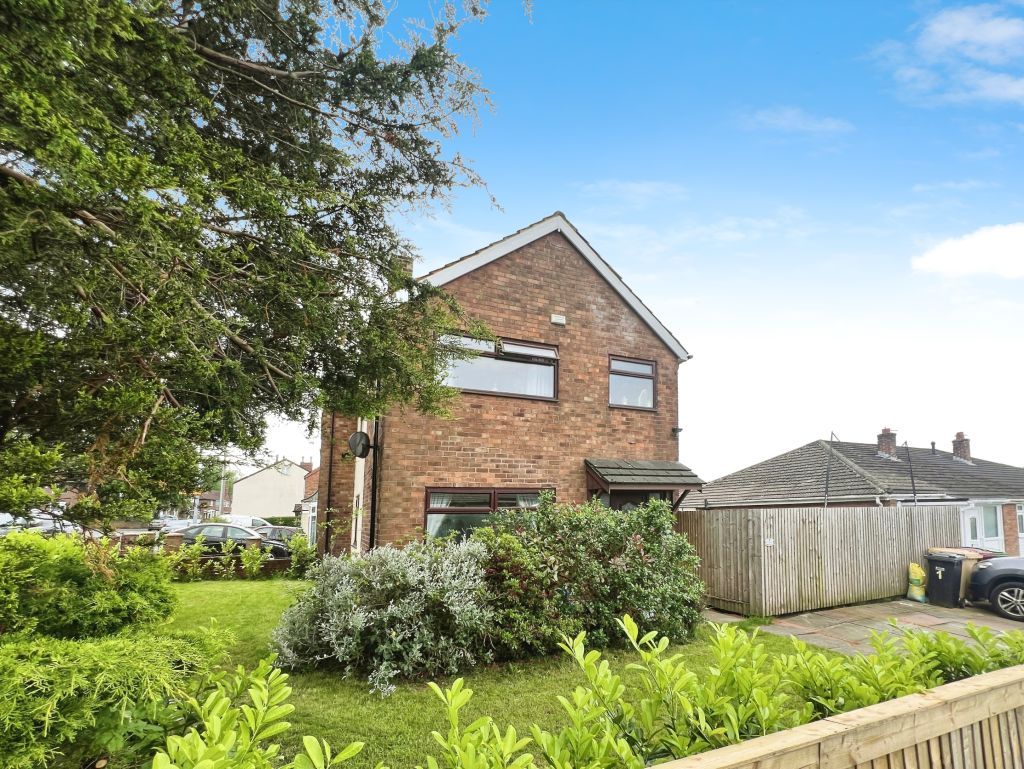 Denstone Crescent, Harwood