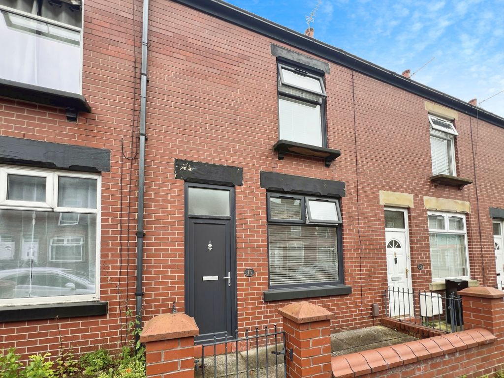 Kendal Road, Heaton – BEST AND FINAL OFFERS MONDAY 22ND JULY 3PM