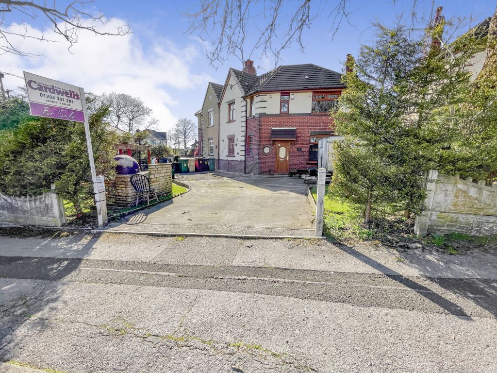 Raikes Road, Darcy Lever