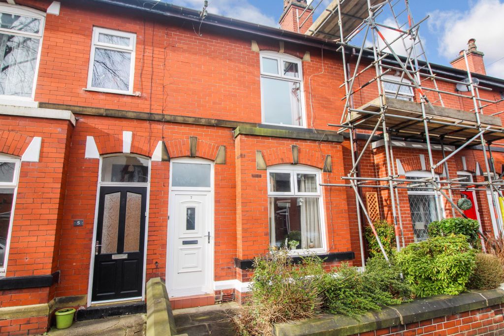 Halvard Avenue, Bury