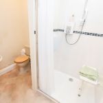 SHOWER ROOM.jpg