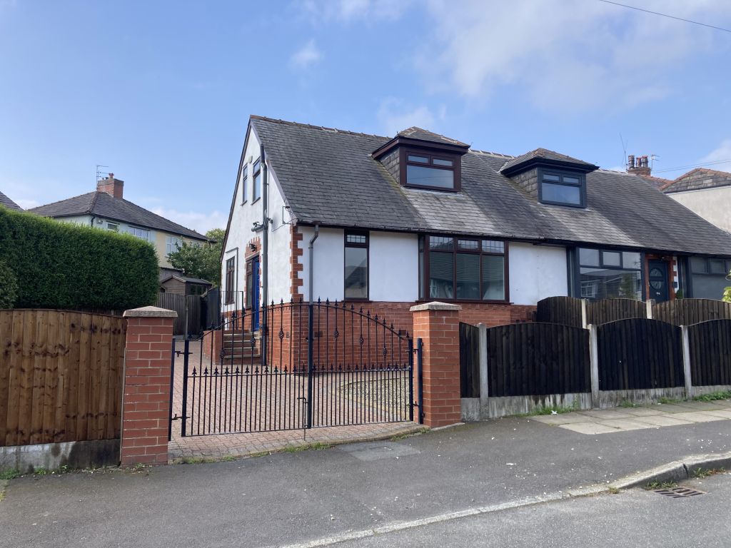 Eastgrove Avenue, Sharples, Bolton, BL1 #NO UPWARD CHAIN#