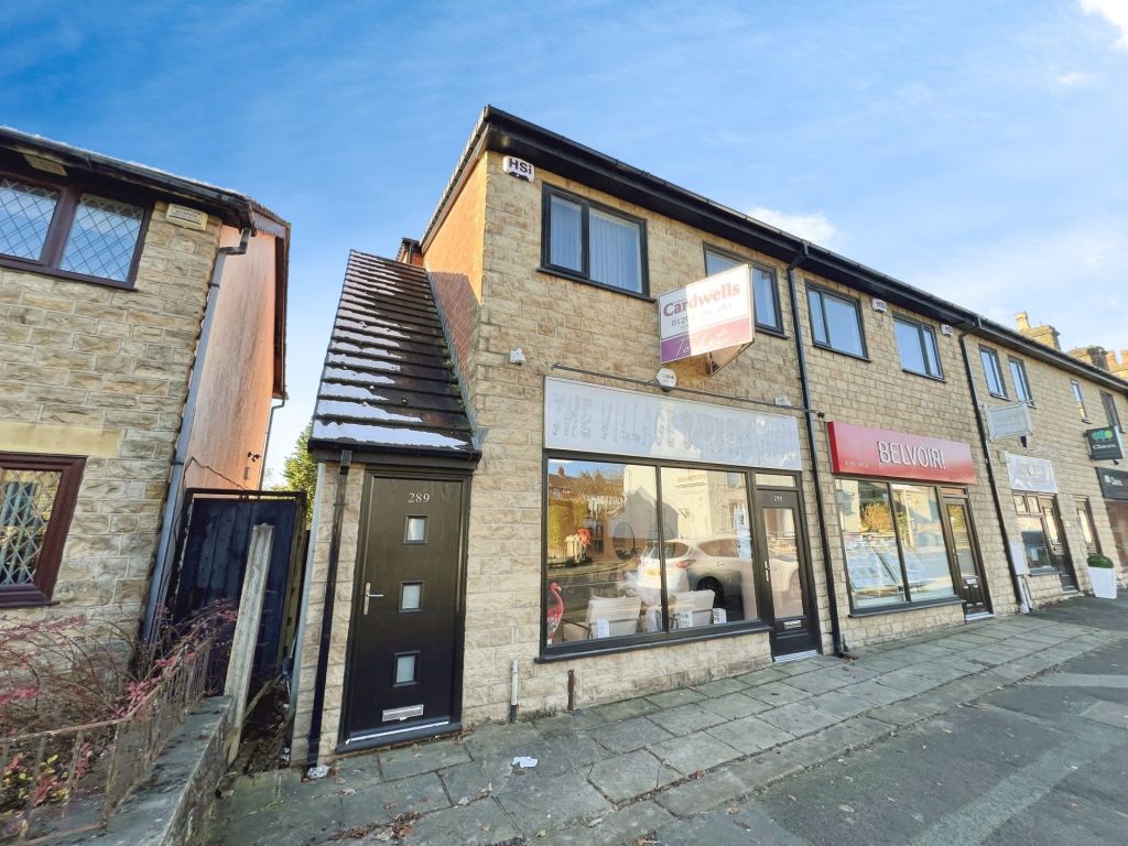Darwen Road, Bromley Cross, Bolton Shop/office space to let