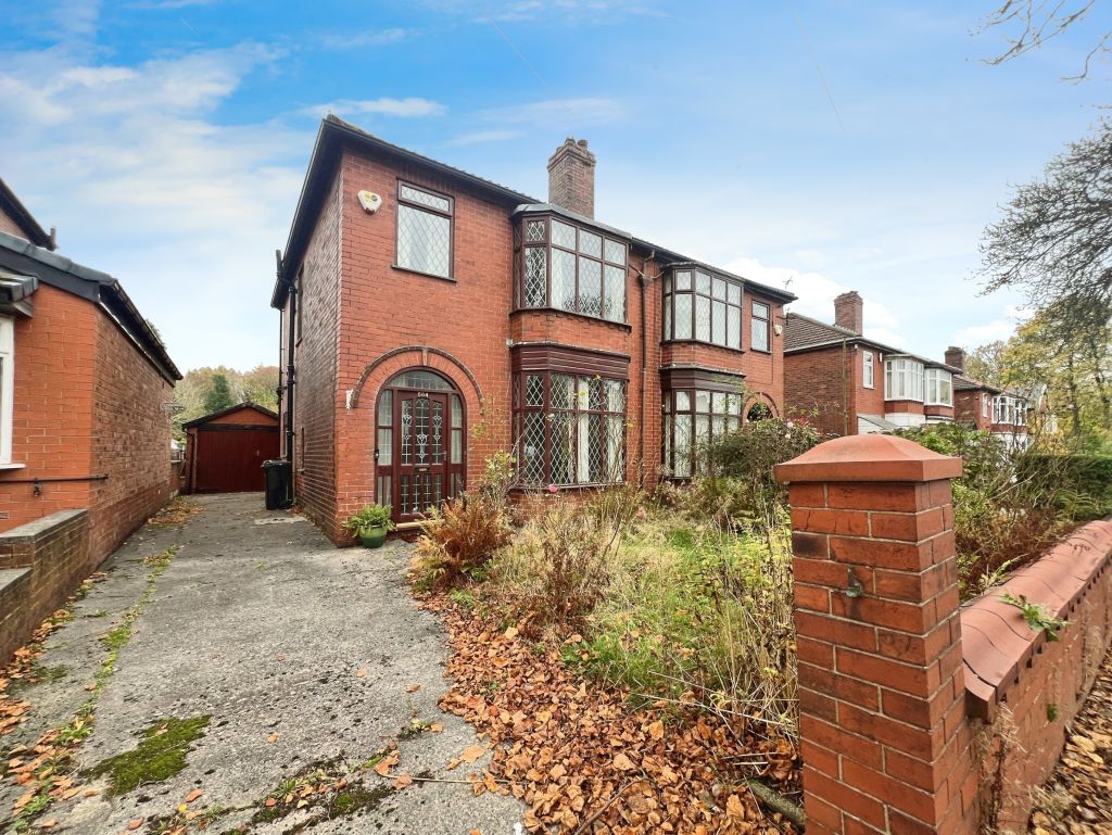 Crompton Way, Astley Bridge – FOR SALE BY AUCTION