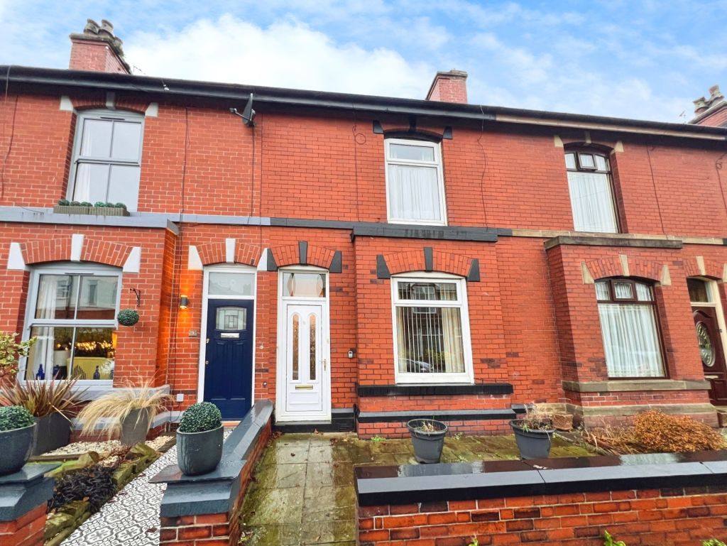 Halvard Avenue, Bury