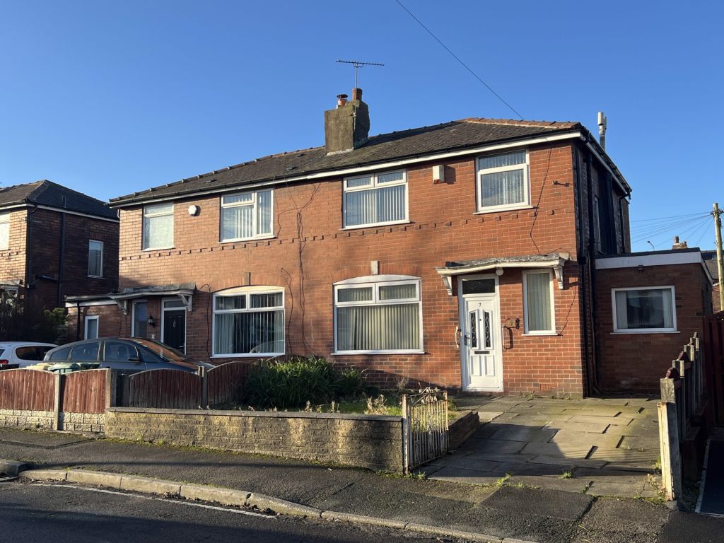 Wyndham Avenue, Middle Hulton – BEST AND FINAL OFFERS MONDAY 23RD DECEMBER 2PM