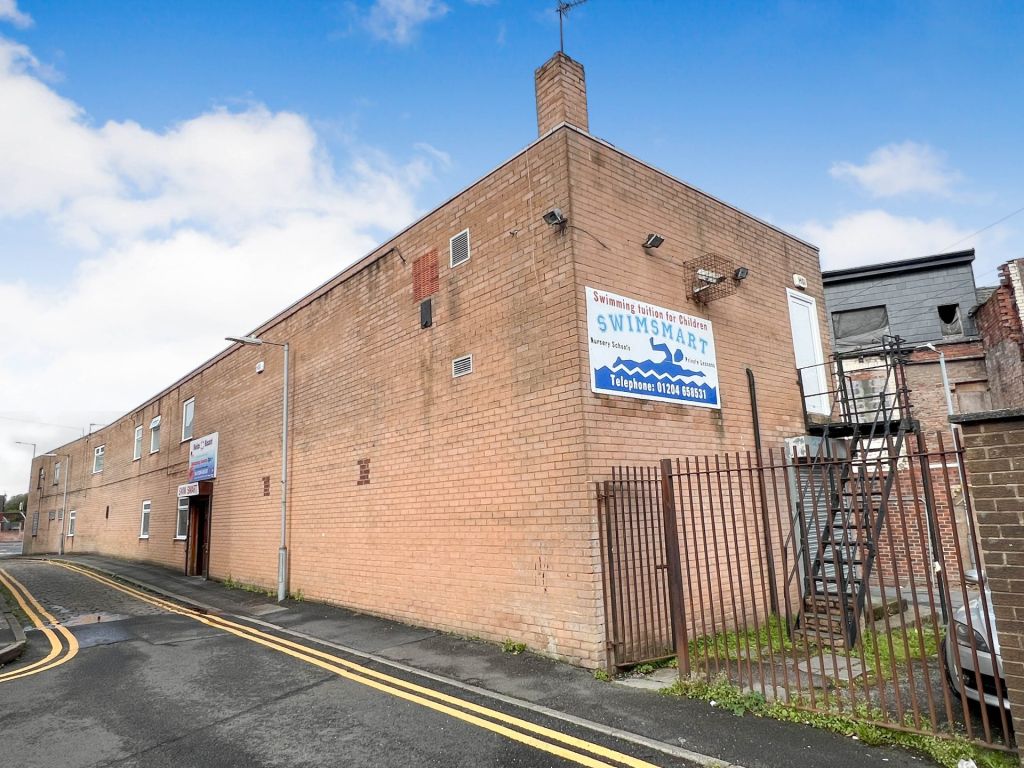 St. Helens Road, Bolton, Daubhill