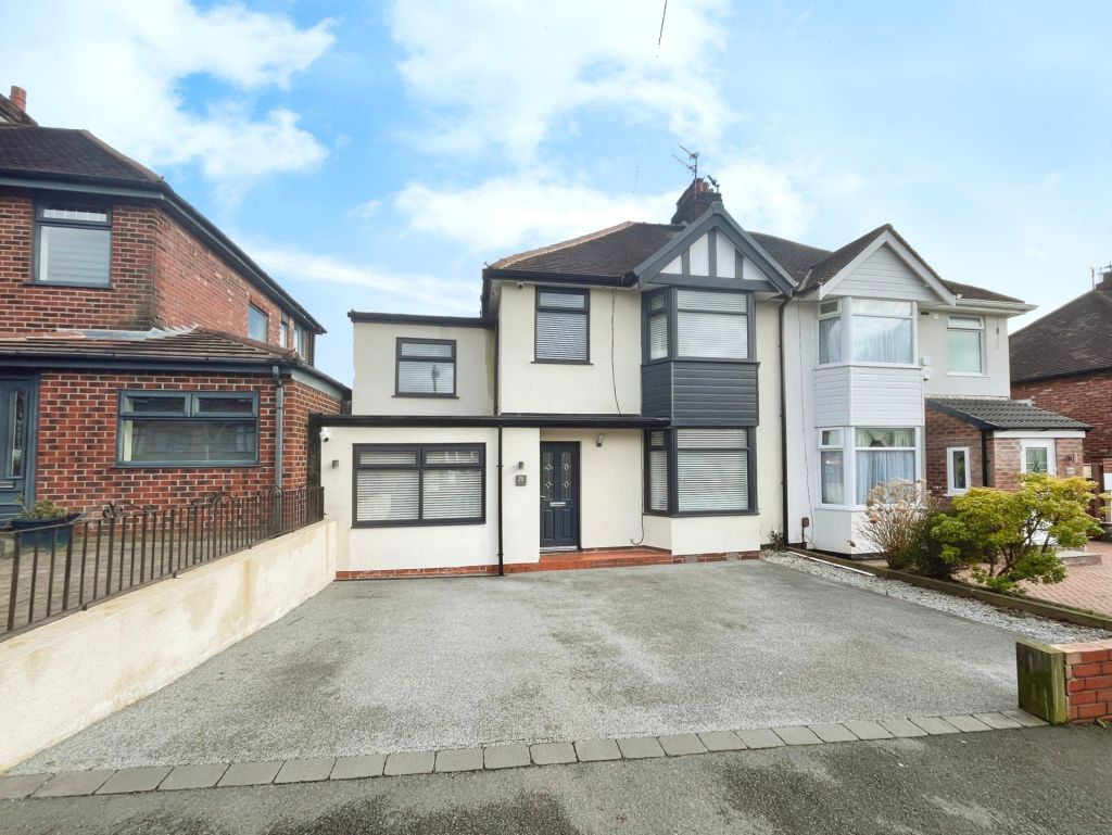 Fifth Avenue, Heaton