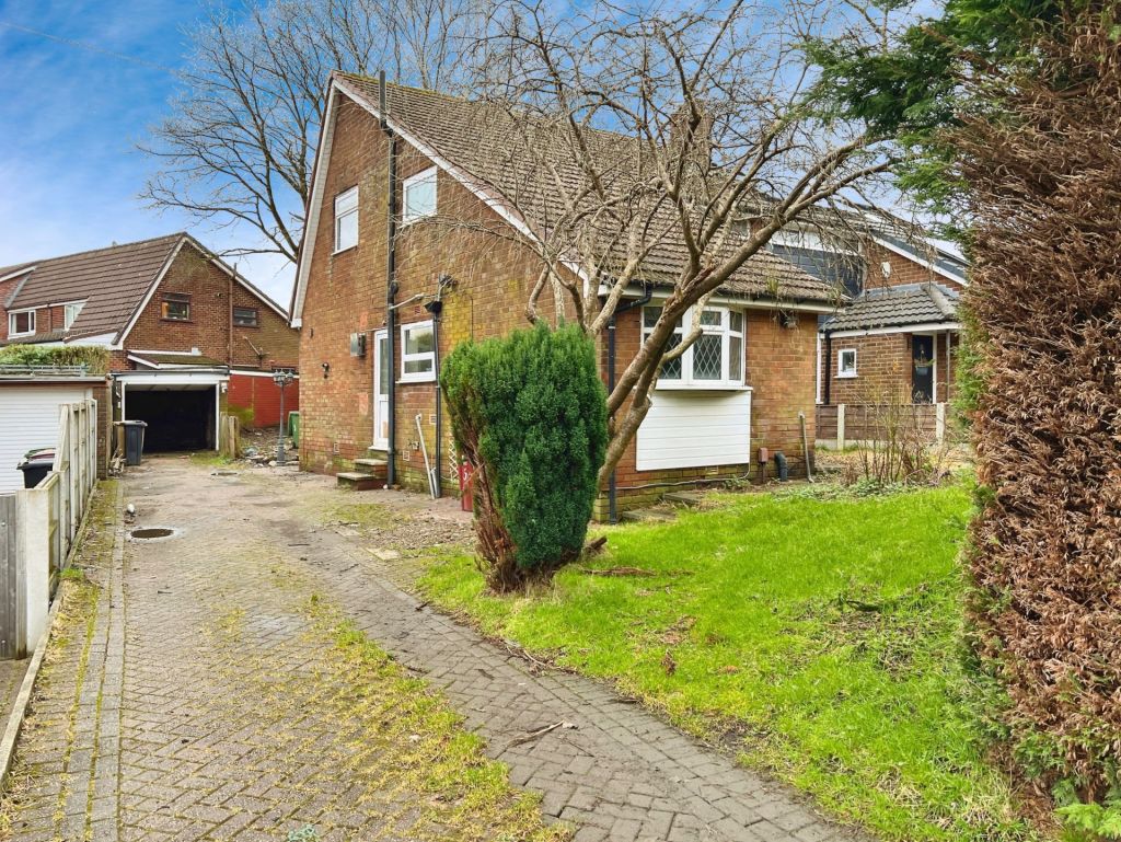 Greenburn Drive, Harwood – FOR SALE BY AUCTION