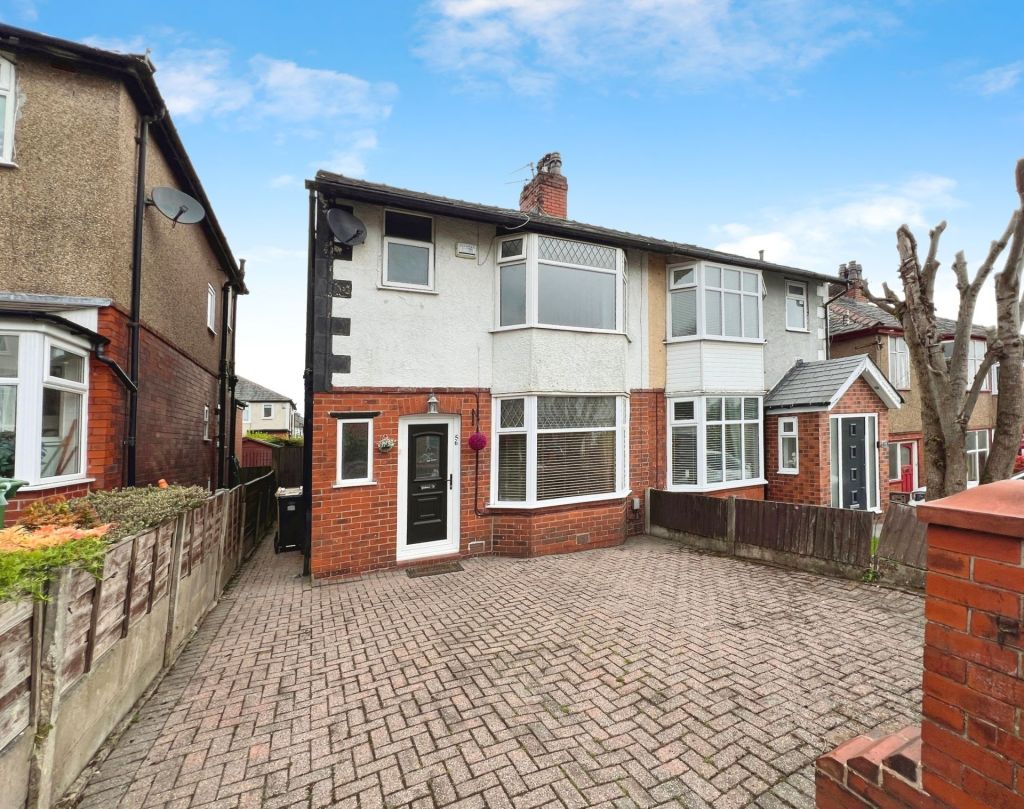 Sharples Avenue, Sharples -NO CHAIN