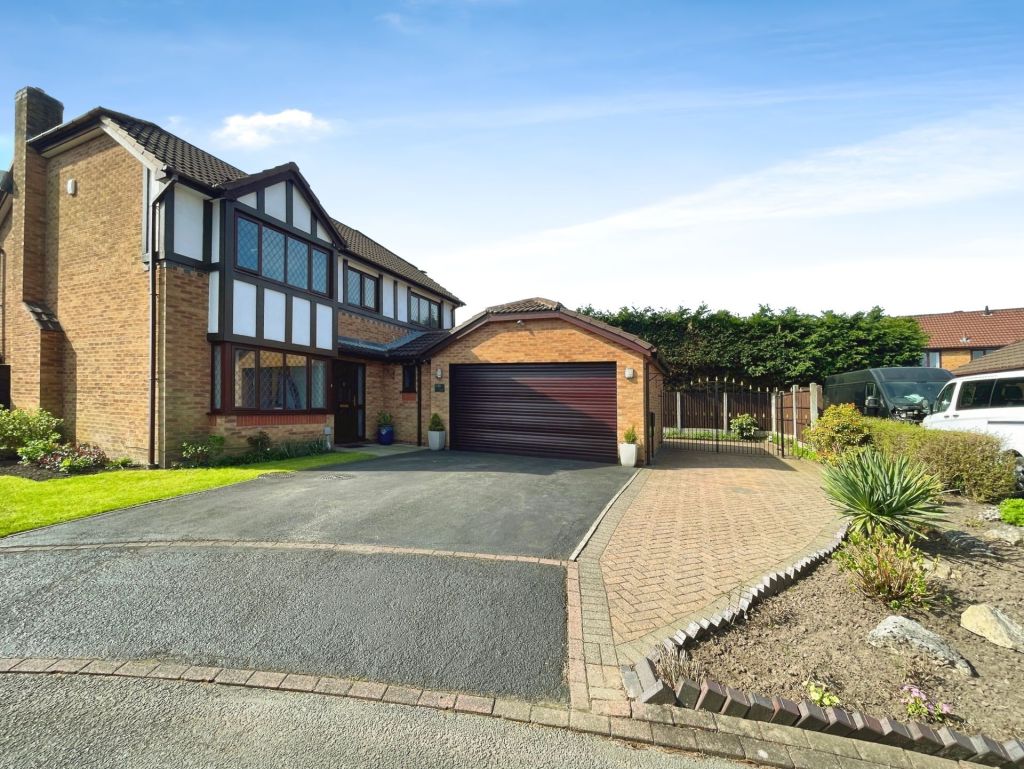 Newark Avenue, Radcliffe