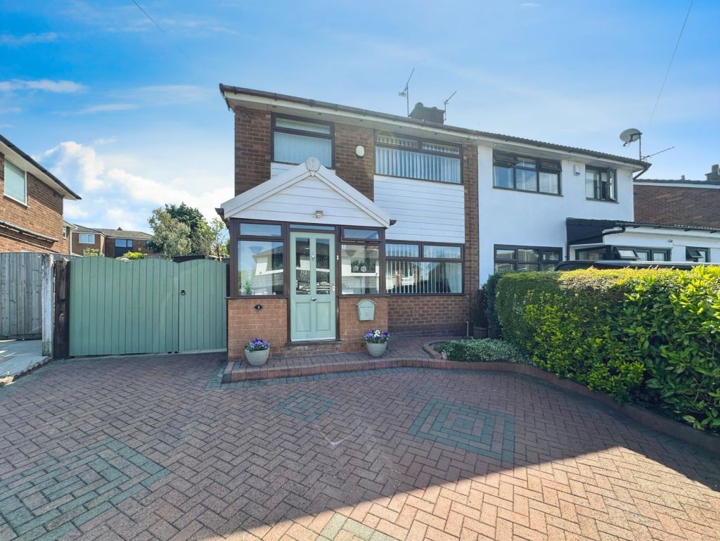 Woburn Drive, Bury