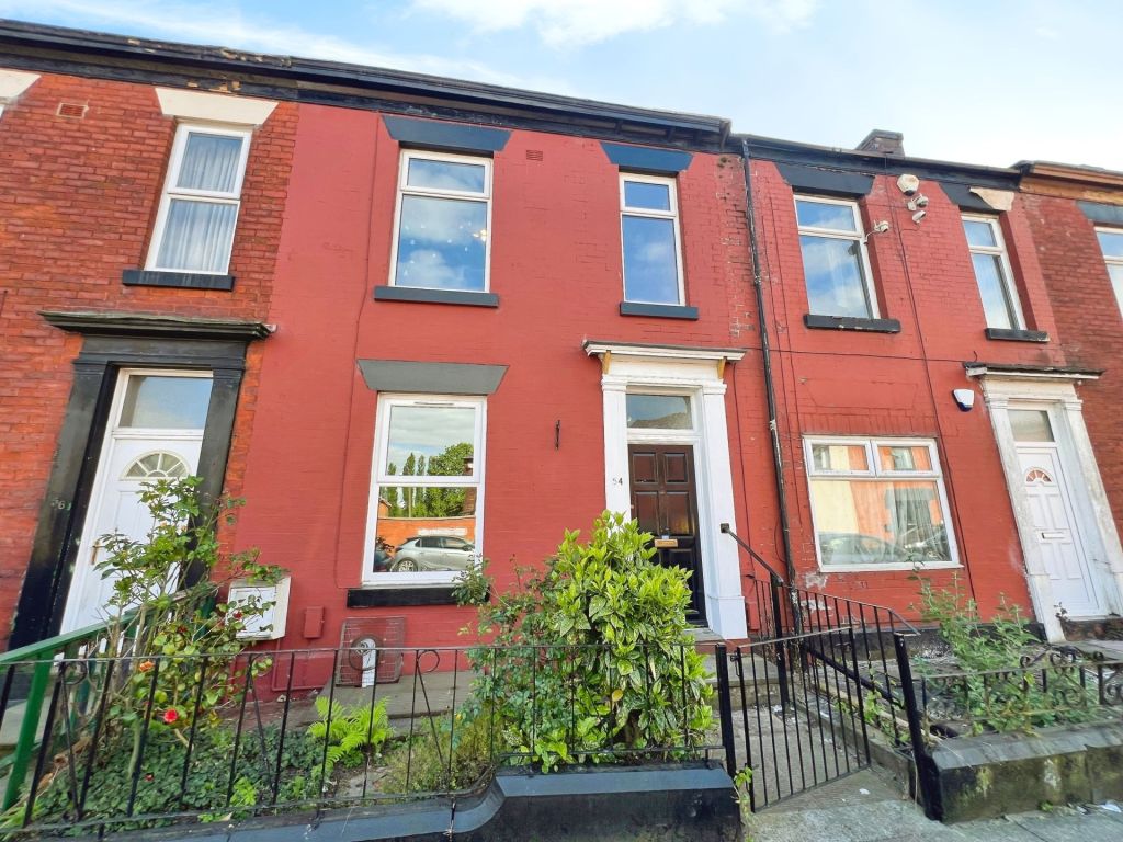 Radcliffe Road, Bolton – FOR SALE BY AUCTION MAY 27th