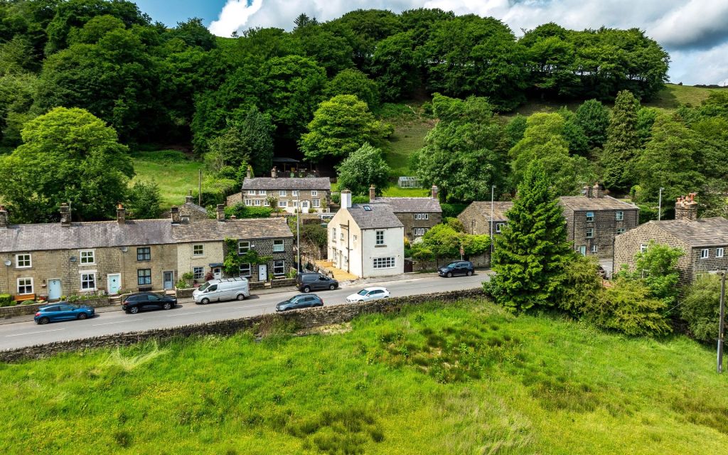 Lumb Carr Road, Holcombe