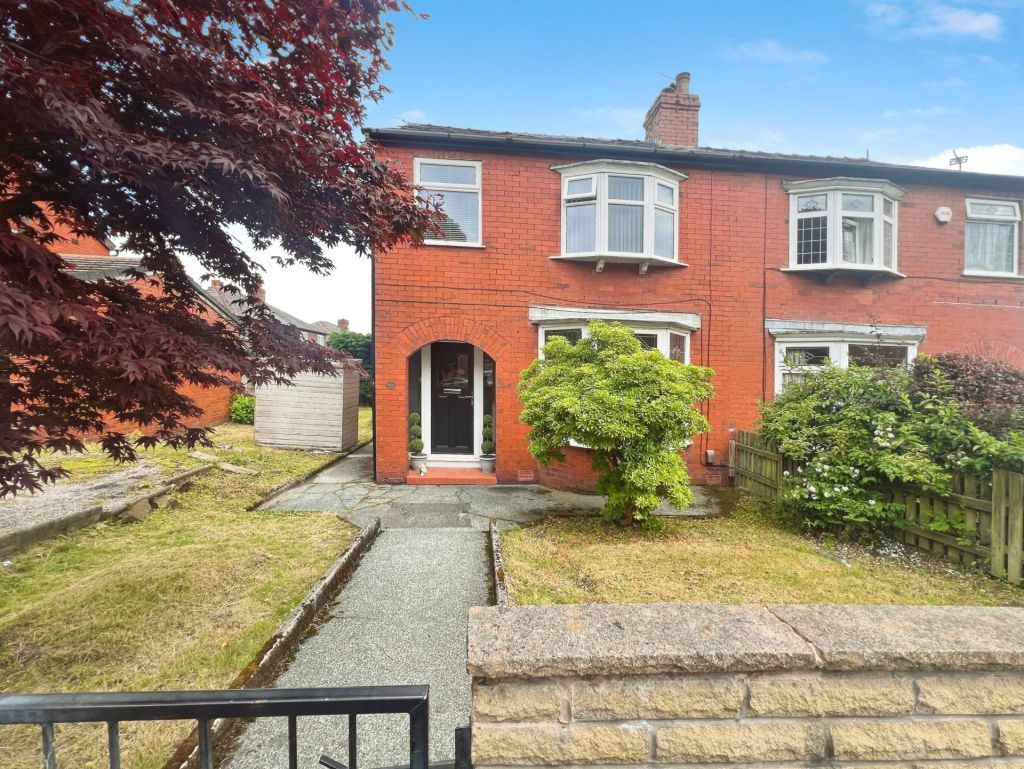 Knowsley Road, Smithills