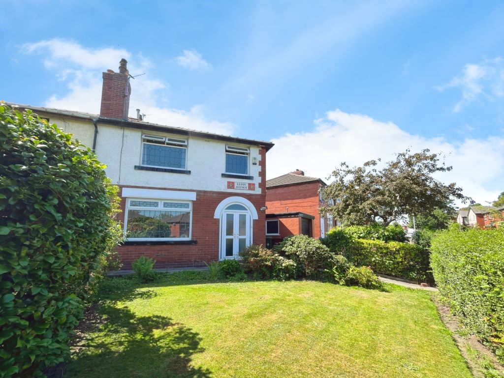 Lupin Avenue, Farnworth