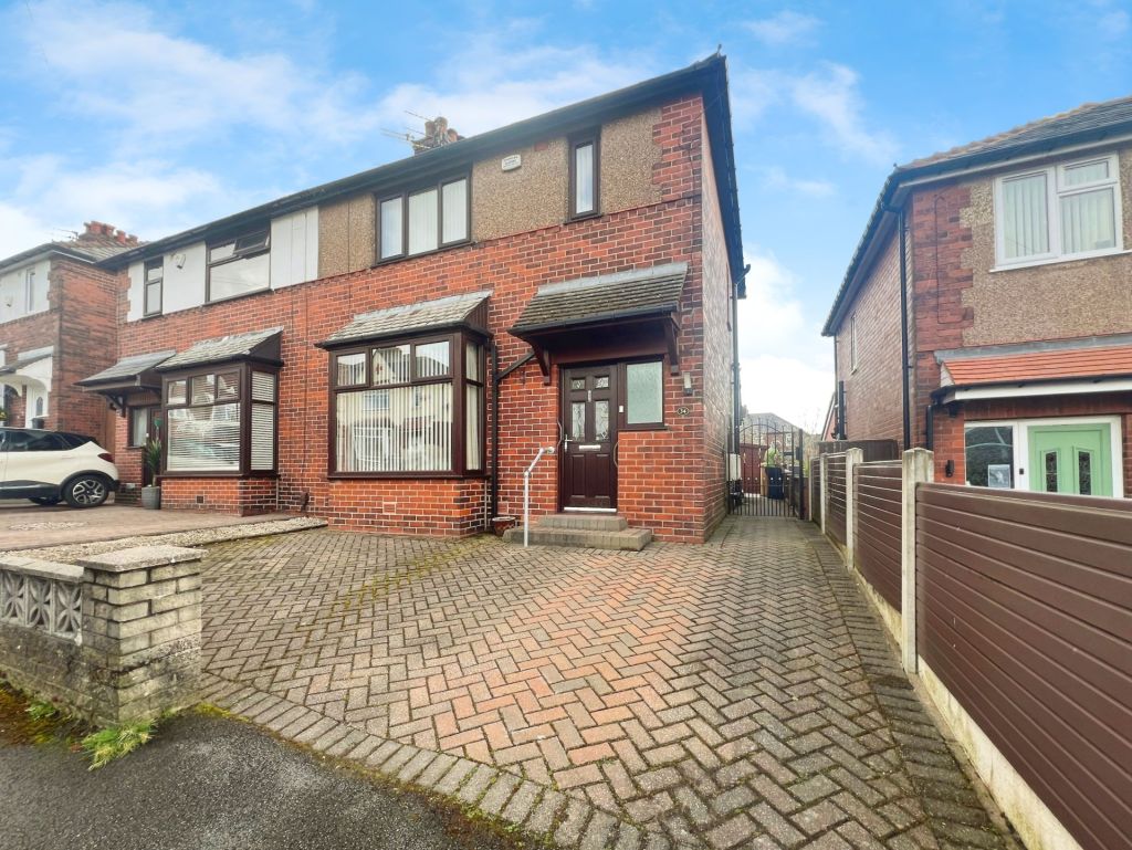 Brentford Avenue, Smithills – BEST AND FINAL OFFERS 2PM TUESDAY 29TH JULY