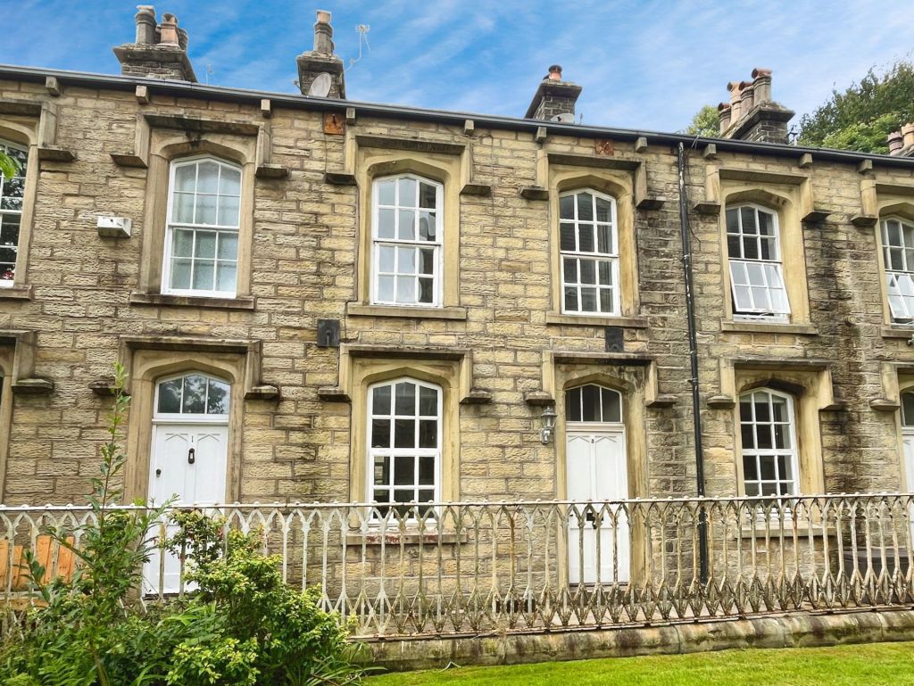 St. Pauls Place, Halliwell