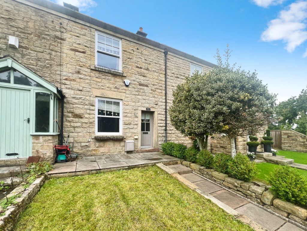 Chapeltown Road, Turton, BL7 CLOSE TO JUMBLES COUNTRY PARK, STUNNING COTTAGE