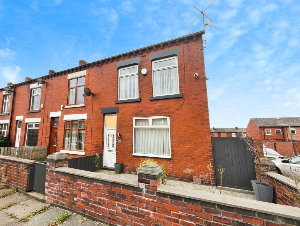 Bristol Avenue, Tonge Park