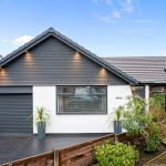 3 Warwick Close External 4.jpg