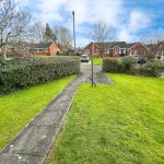 dab8c844 Front 20garden.jpg