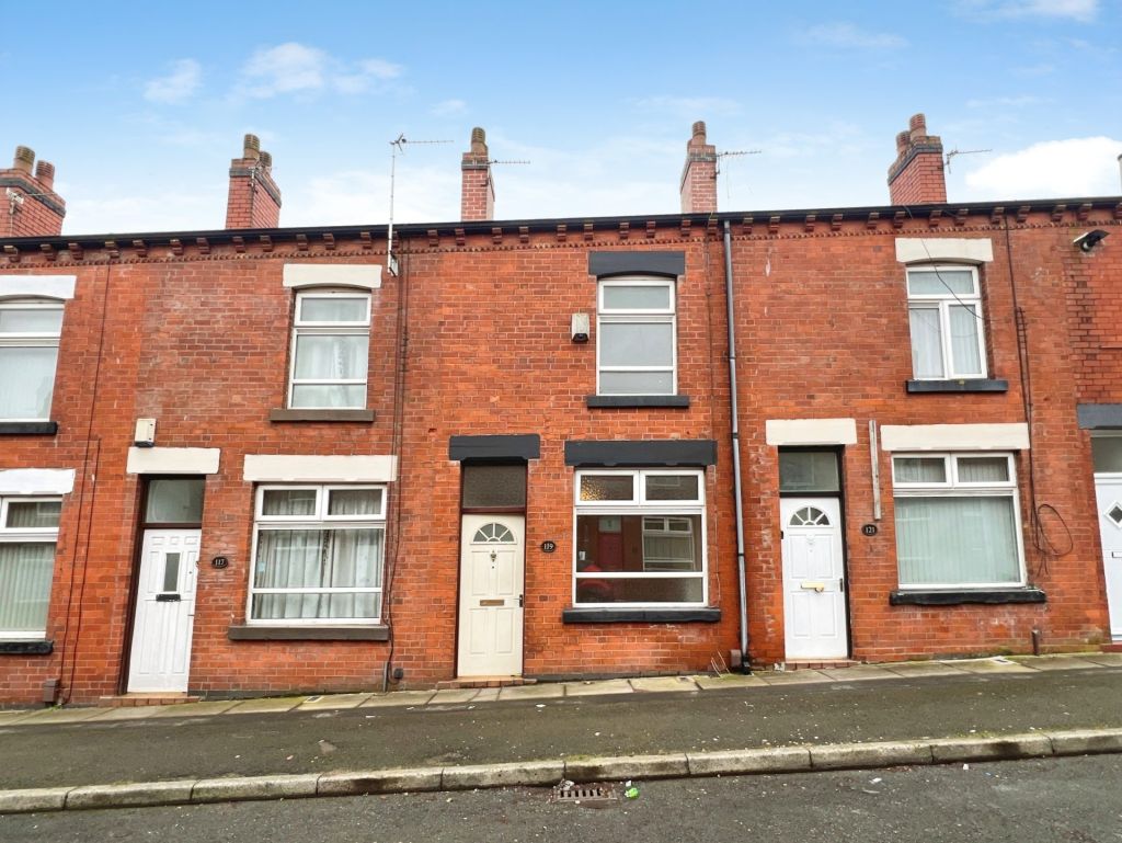 Hatfield Road, Heaton, Bolton – BEST AND FINAL OFFERS FRIDAY 20TH MARCH 2PM