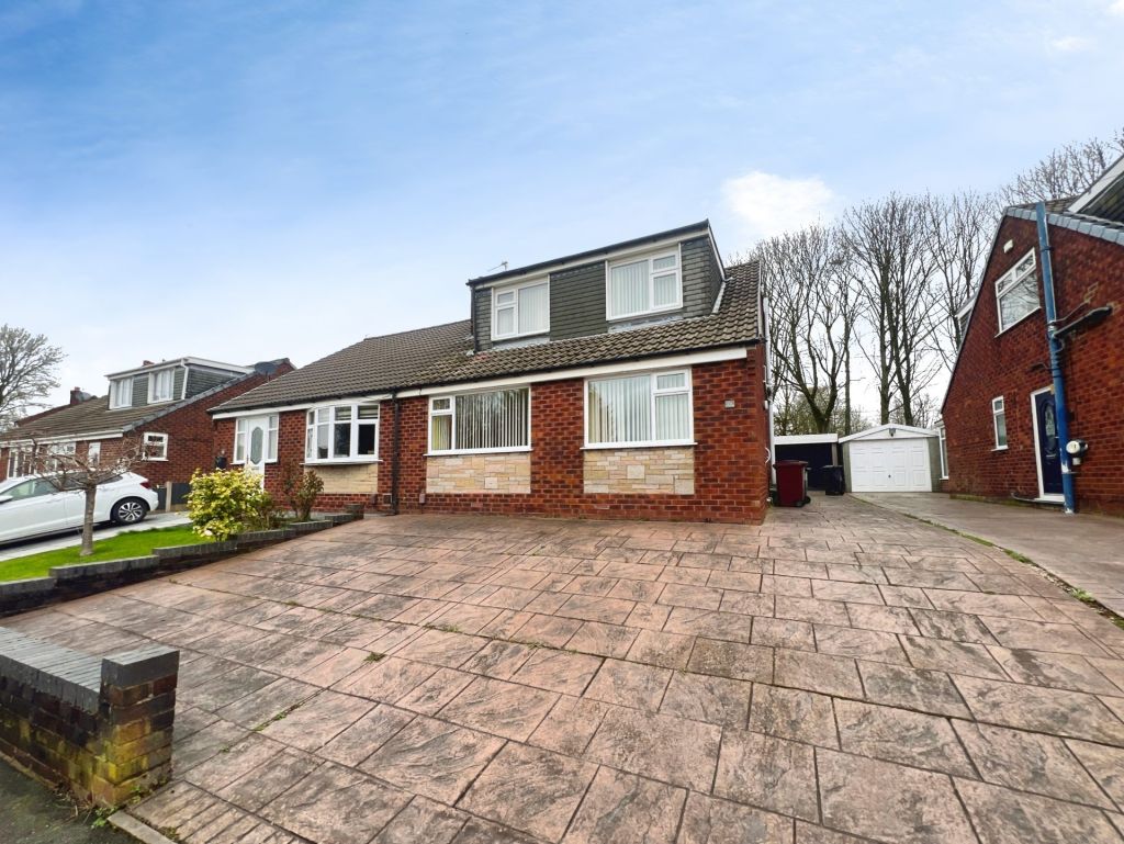 Windermere Avenue, Little Lever