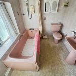 20ab8777 Bathroom.jpg