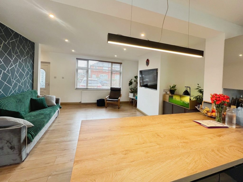 Pilkington Road, Kearsley