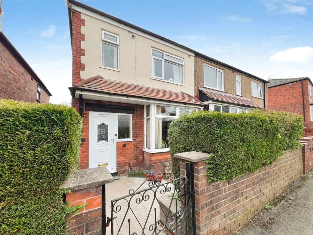 Bernard Grove, Smithills