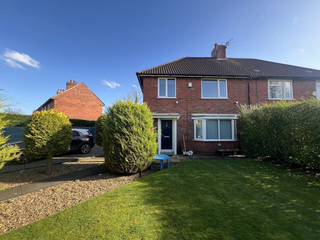 Nandywell, Little Lever