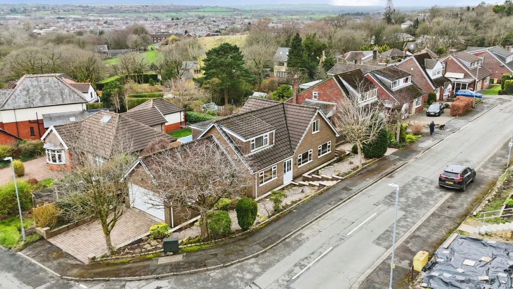 Manor Road, Horwich, Bolton, BL6.