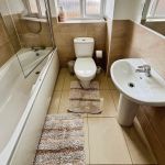 9a578709 Family 20bathroom.jpg