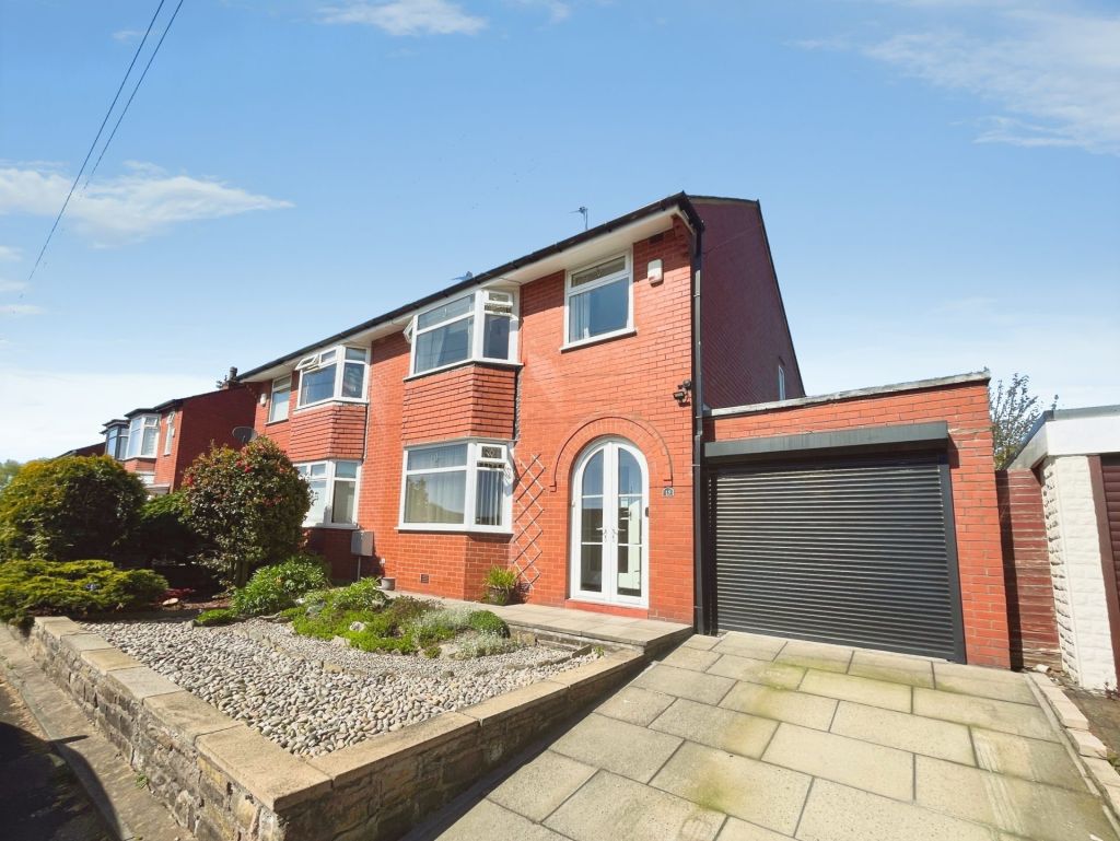 Heaton Avenue, Bradshaw
