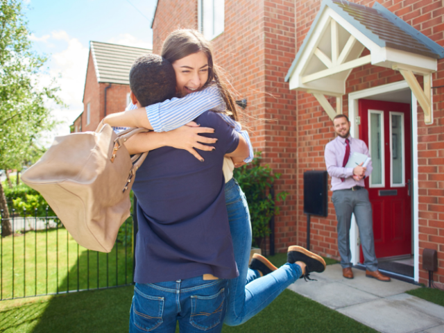 how to pass a tenant referencing check