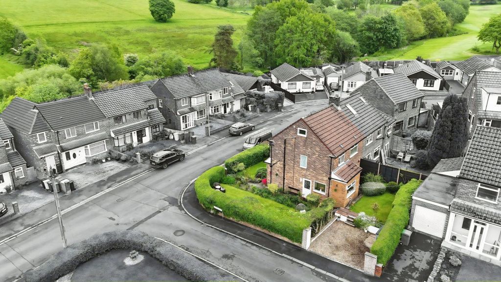 Bramhall Avenue, Harwood
