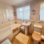 7a541a5f Bathroom.jpg
