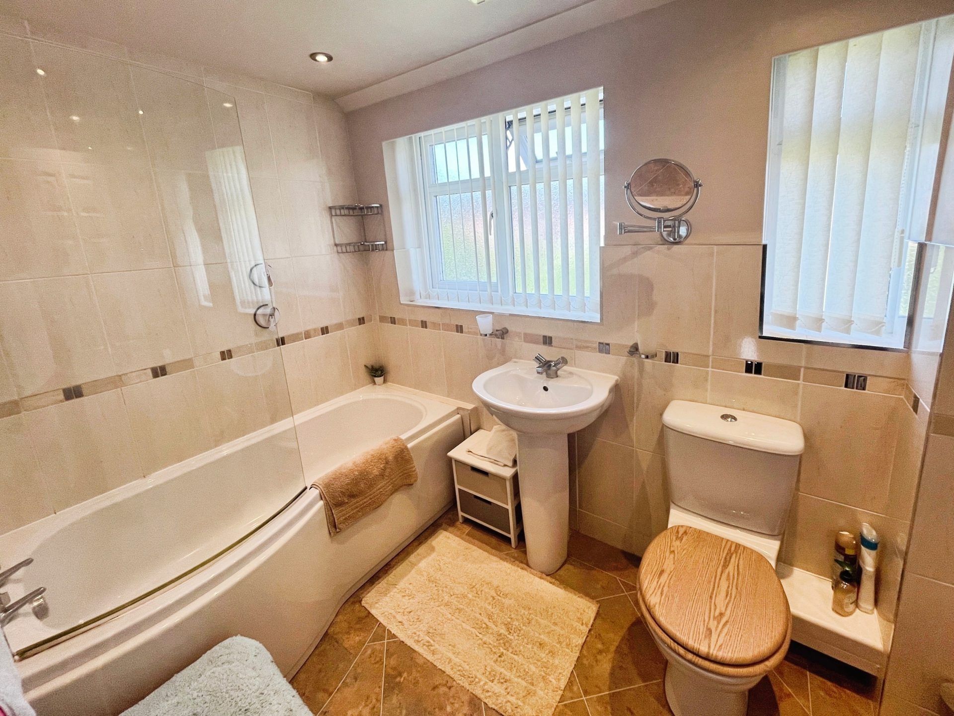 7a541a5f Bathroom.jpg