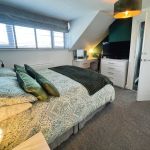 133a28e8 Master 20bedroom.jpg